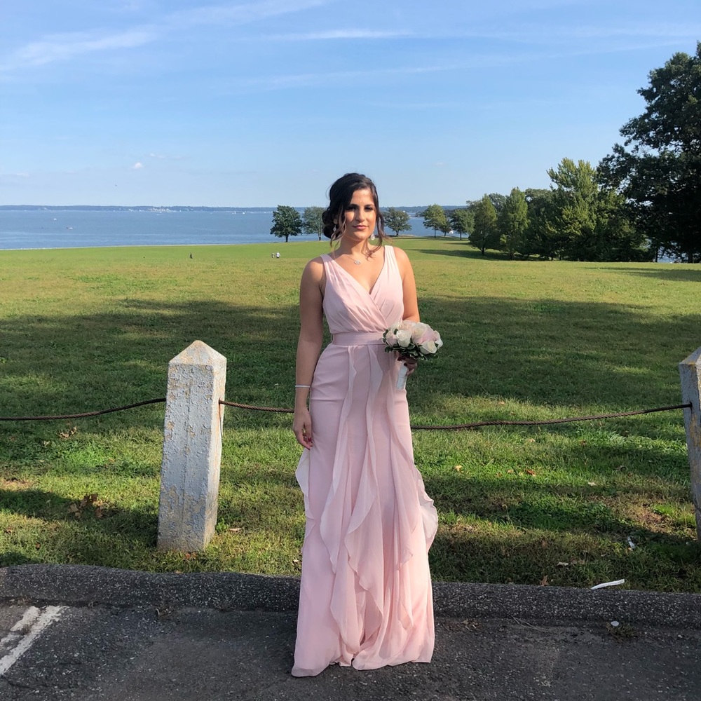 🌸Vera Wang Gown🌸 - Picture 2 of 4